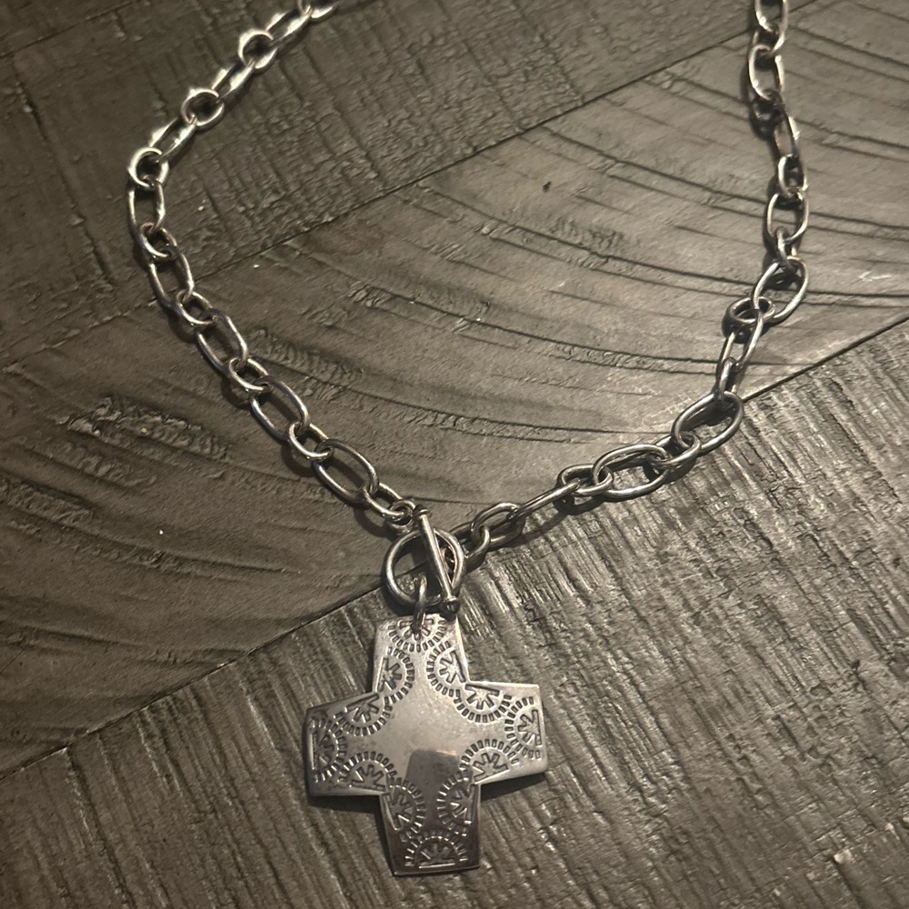 Retired Silpada Virtuosity Solid Sterling Silver Southwest Style Cross Necklace